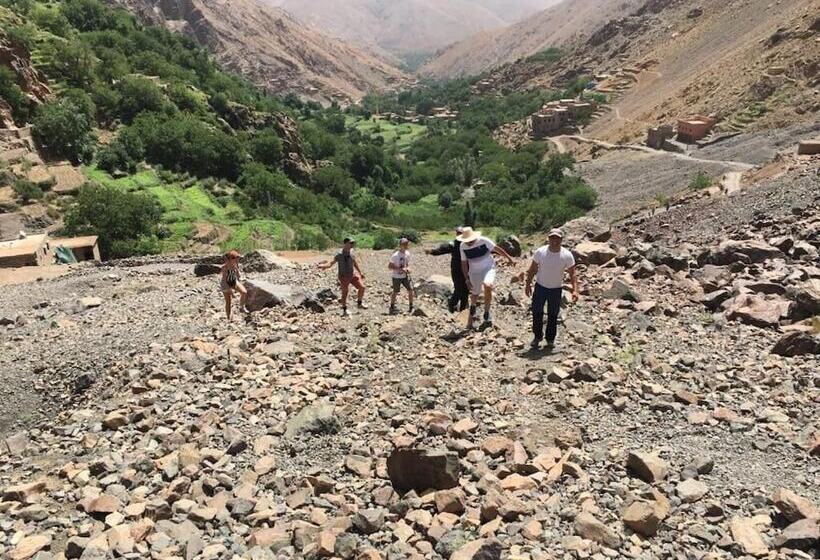 بنسيون Dar Isselday