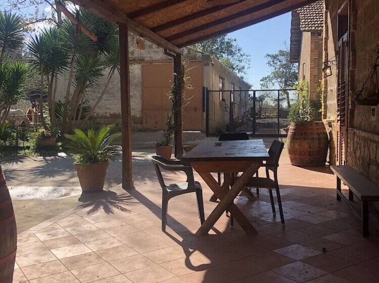 بنسيون Decriresort