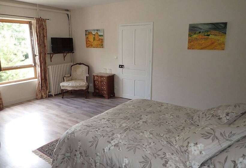 بنسيون Domaine Du Moulin Neuf