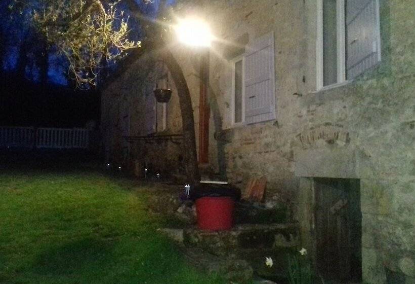 بنسيون Domaine Pastel