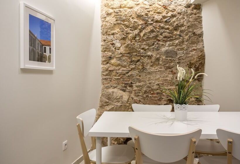 بنسيون Epic Days Guest House