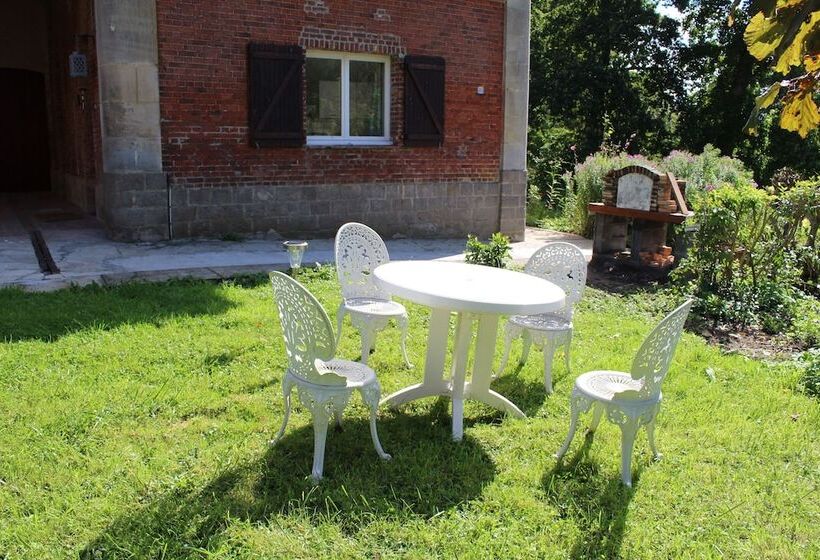 Пансион Gite Du Chateau De Mecquignies