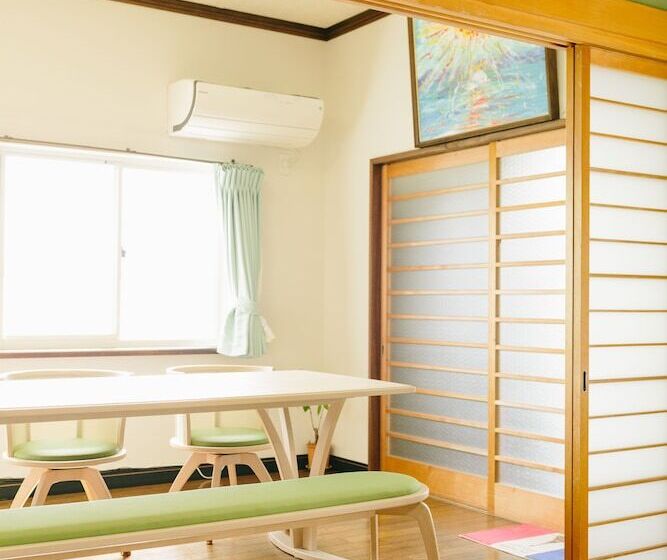 ペンション Ile D’or Café & Guest House