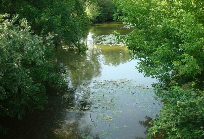 بنسيون La Chambre Du Meunier