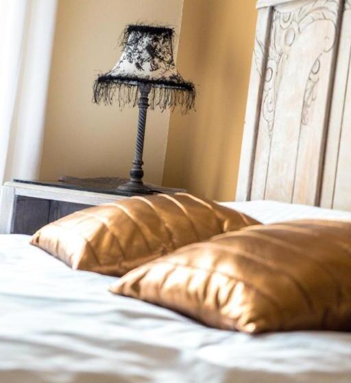 פנסיון La Maison Grenadine Près Du Canal Du Midi