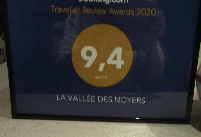 פנסיון La Vallée Des Noyers