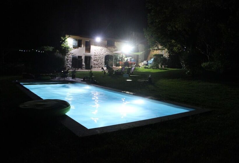 פנסיון Le Clos Des Frasses