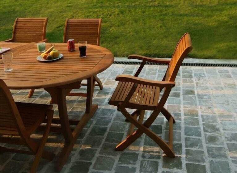 펜션 Les Tourelles De Thun