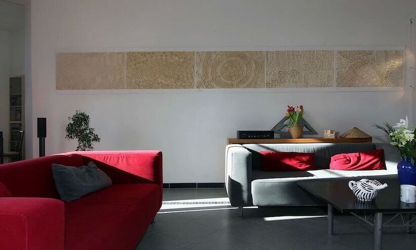 بنسيون Les Tourelles De Thun