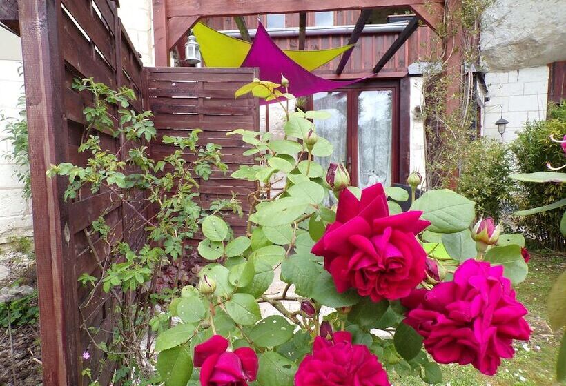 بنسيون Les Troglos De Beaulieu