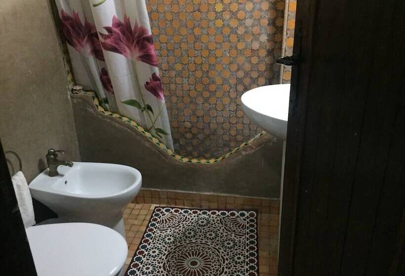 پانسیون Maison D'hôtes Akchour