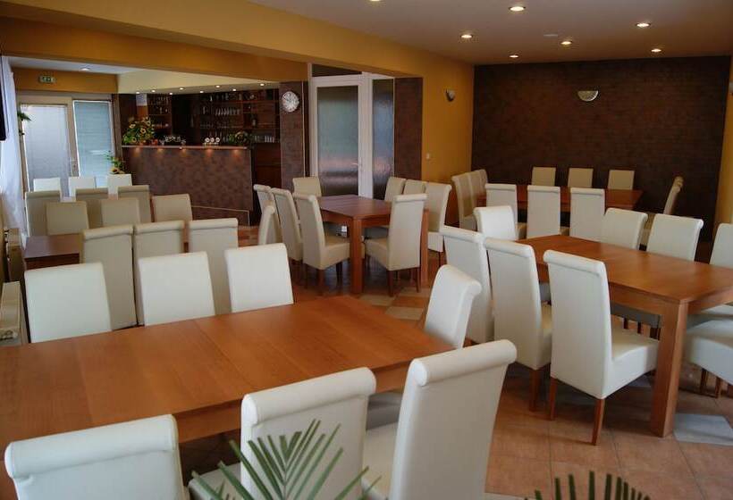 بنسيون Penzión Koruna