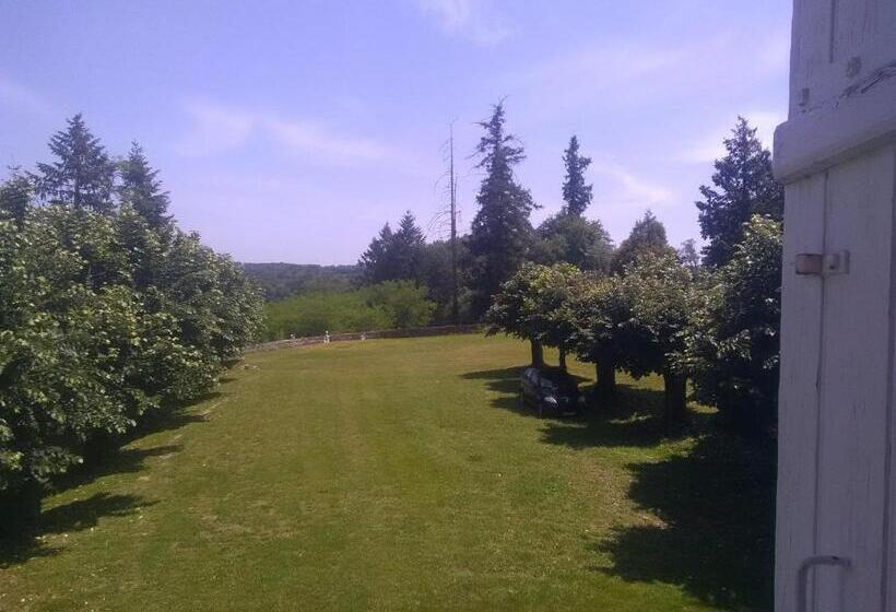 פנסיון Pierre Deluen Domaine De La Grange De Quaire