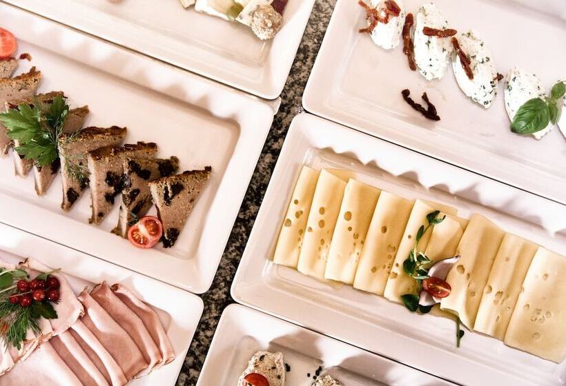 پانسیون Skansen Holiday