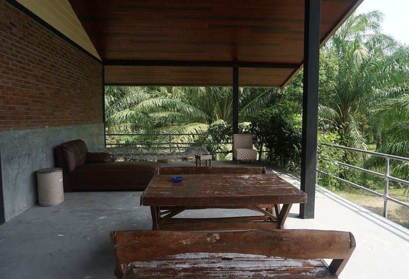 פנסיון Steelloft  Home Stay