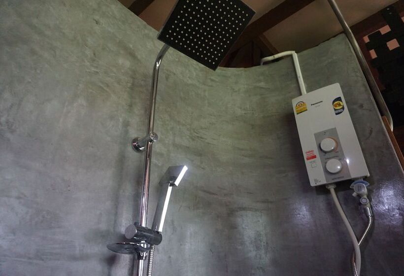 פנסיון Steelloft  Home Stay