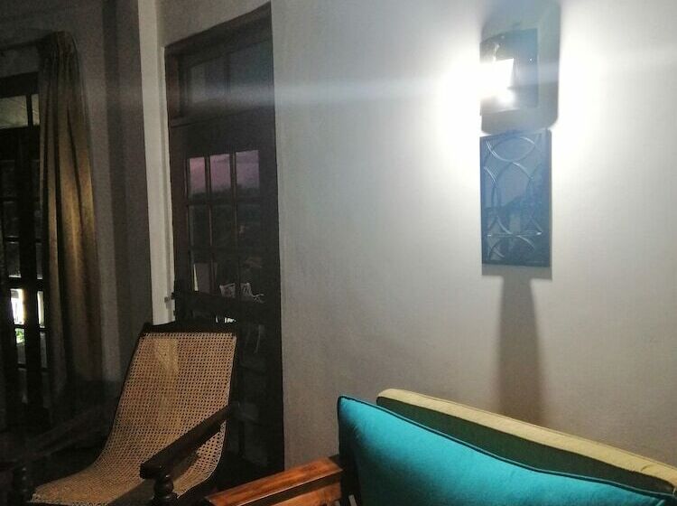 بنسيون Sun Inn Nuwara Eliya