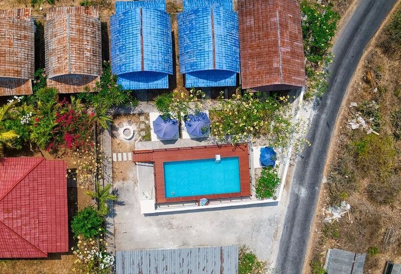 פנסיון Tanah Penida Bungalows