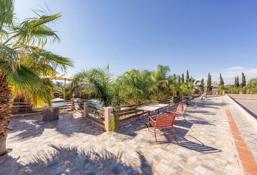 پانسیون The Gardener's House