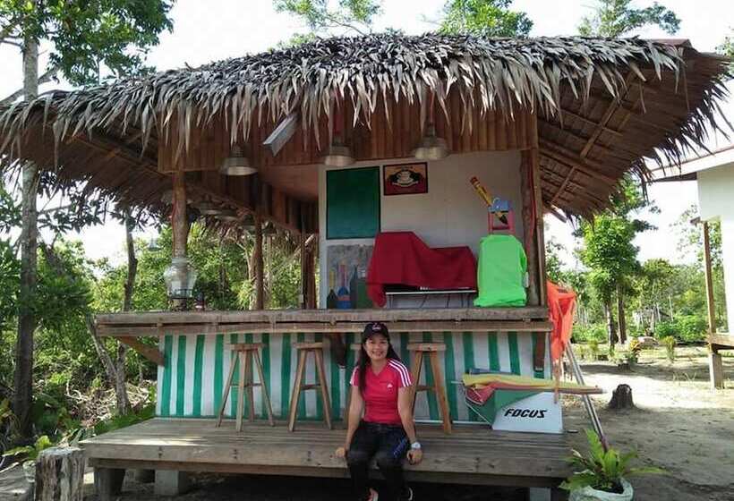 پانسیون Villa Encantador Resort