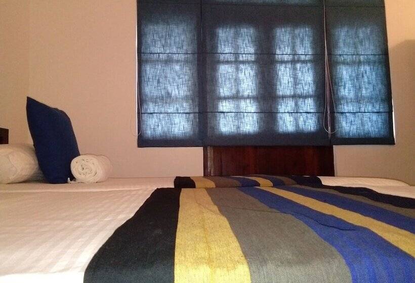 펜션 Villa Subuthi