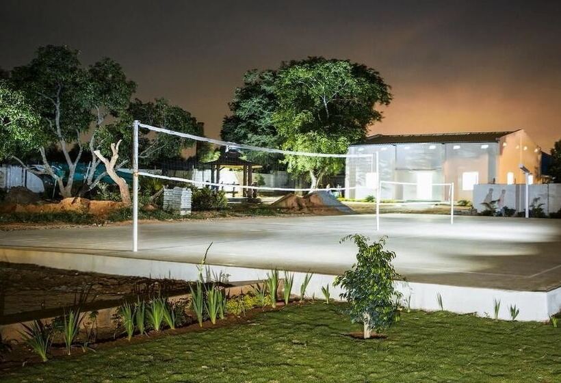 R G Hotels And Resort