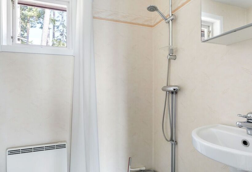 אתר נופש First Camp Kolmården