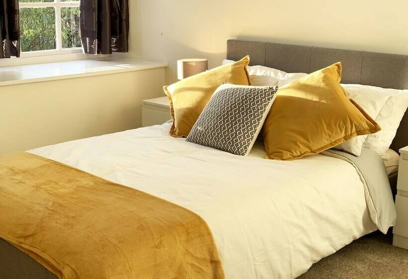 The Baptist Chapel   9