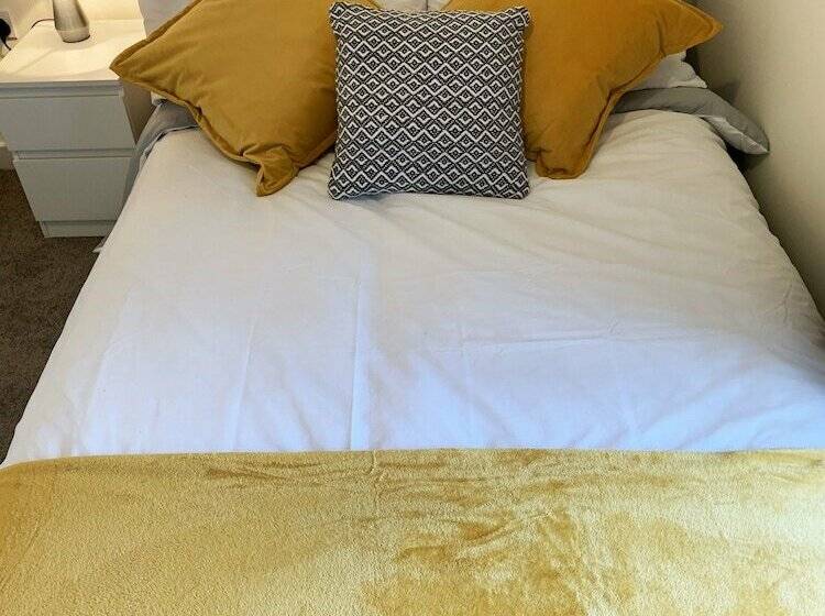 The Baptist Chapel   9