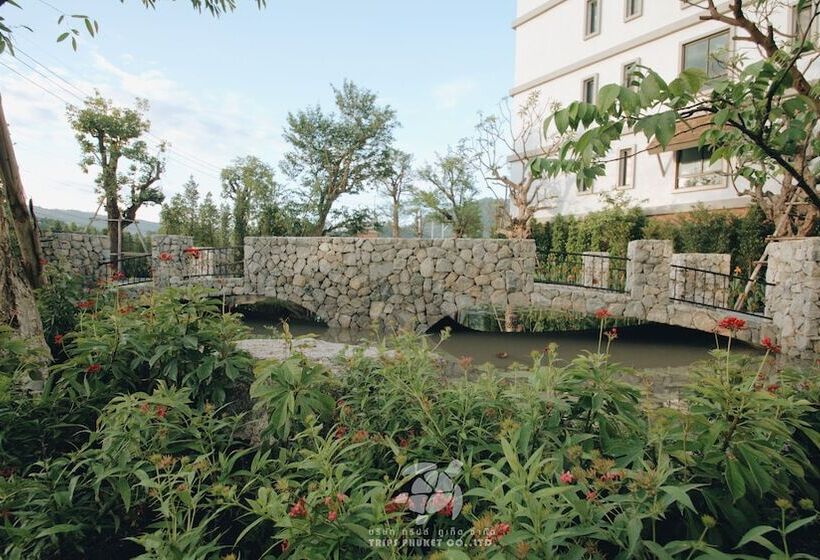 Naiyang Beach Title Residencies By My Home Phuket