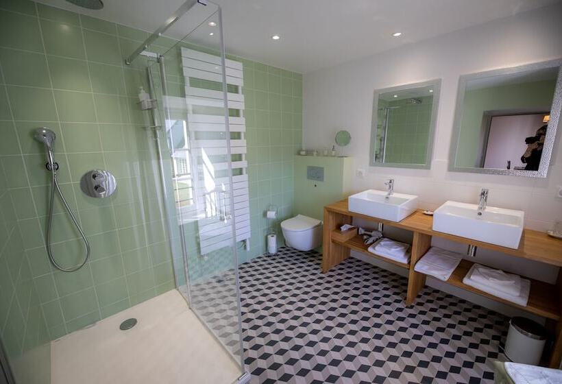 مبيت وإفطار Au Manoir Des Loges