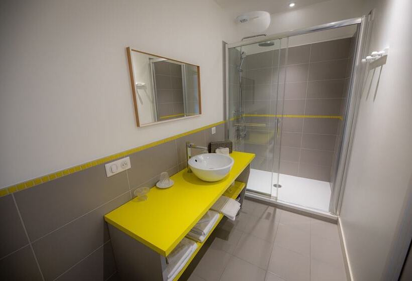 مبيت وإفطار Au Manoir Des Loges