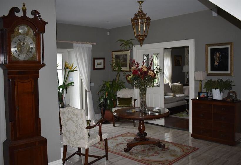 مبيت وإفطار Ballybur Lodge