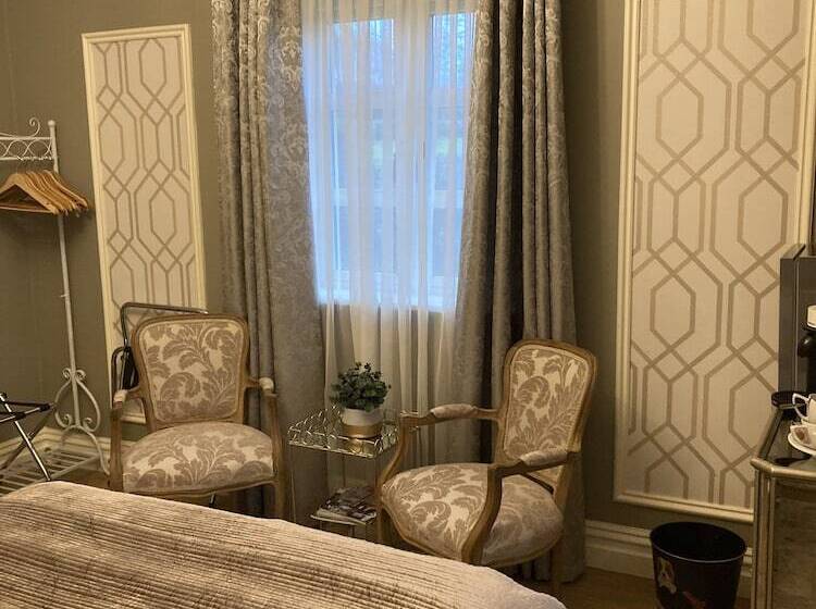 مبيت وإفطار Ballybur Lodge