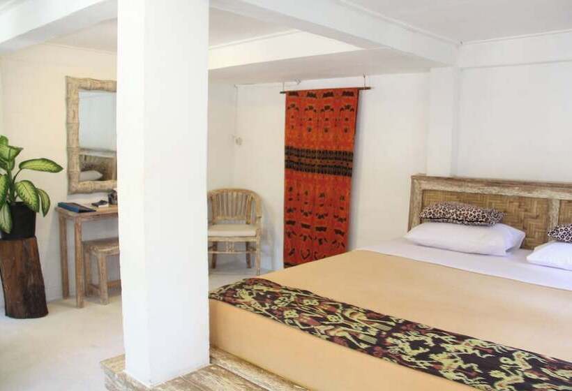 Bed and Breakfast Cemara Beachfront Suite