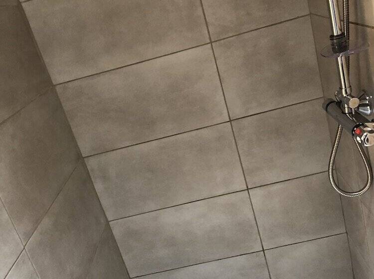 住宿加早餐  Chambres D Hôtes La Pocterie