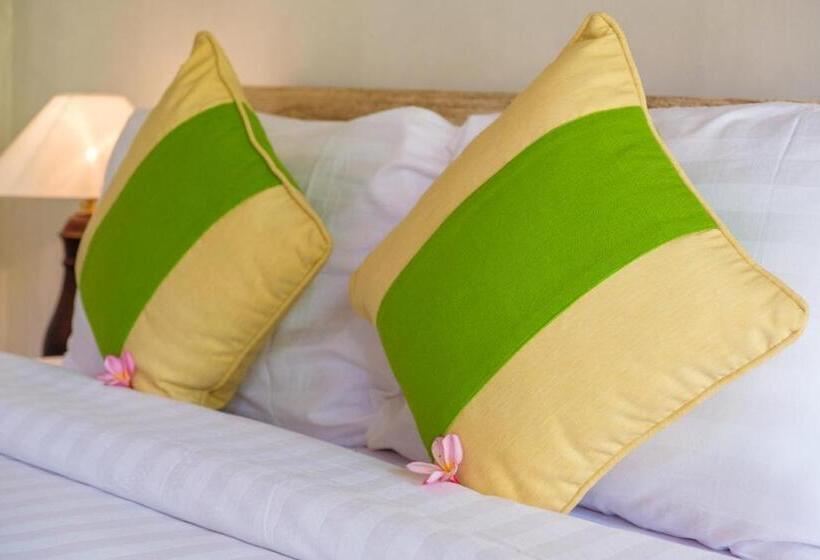 צימר Crystal Bay Bungalows