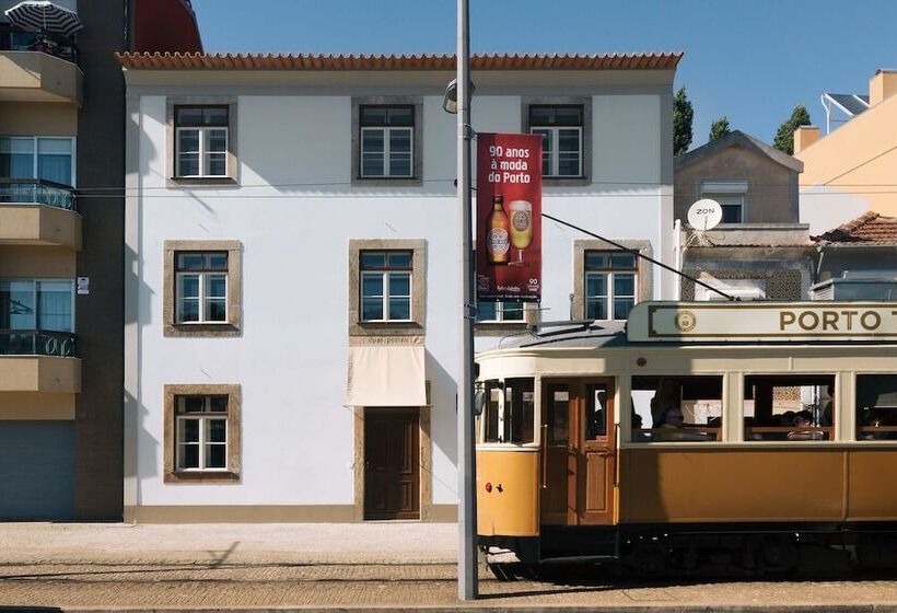 ベッドアンドブレックファースト Duas Portas Townhouse