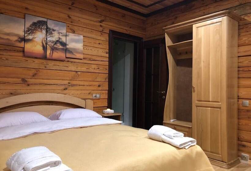 تختخواب و صبحانه Golden Nest