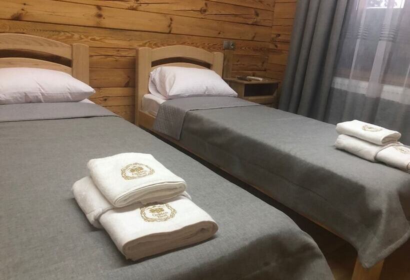 تختخواب و صبحانه Golden Nest