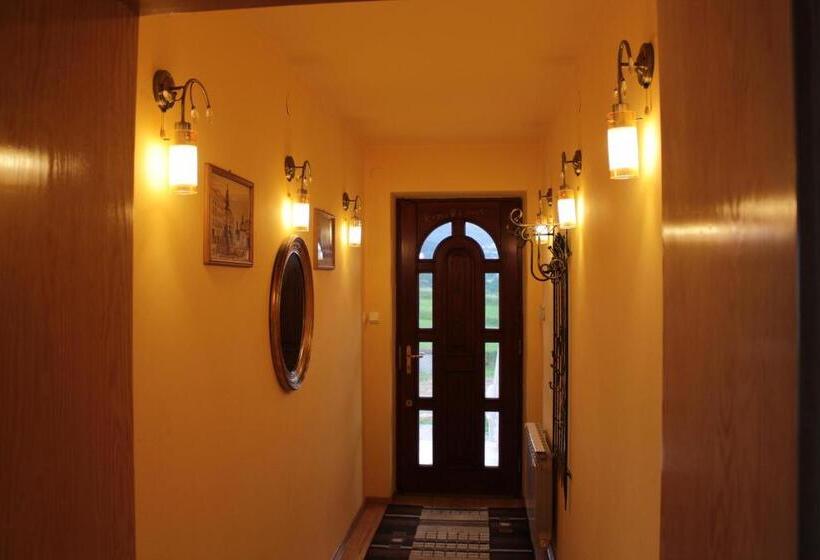 مبيت وإفطار Grand Panorama