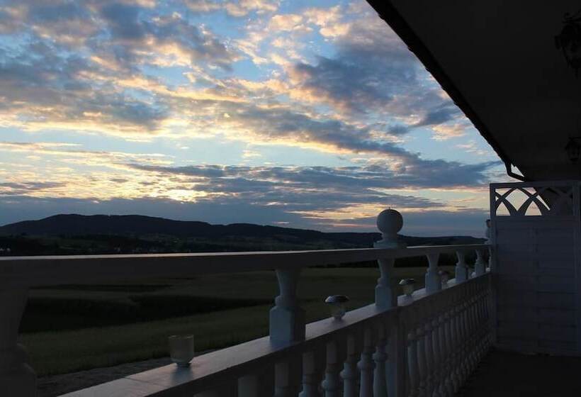 مبيت وإفطار Grand Panorama