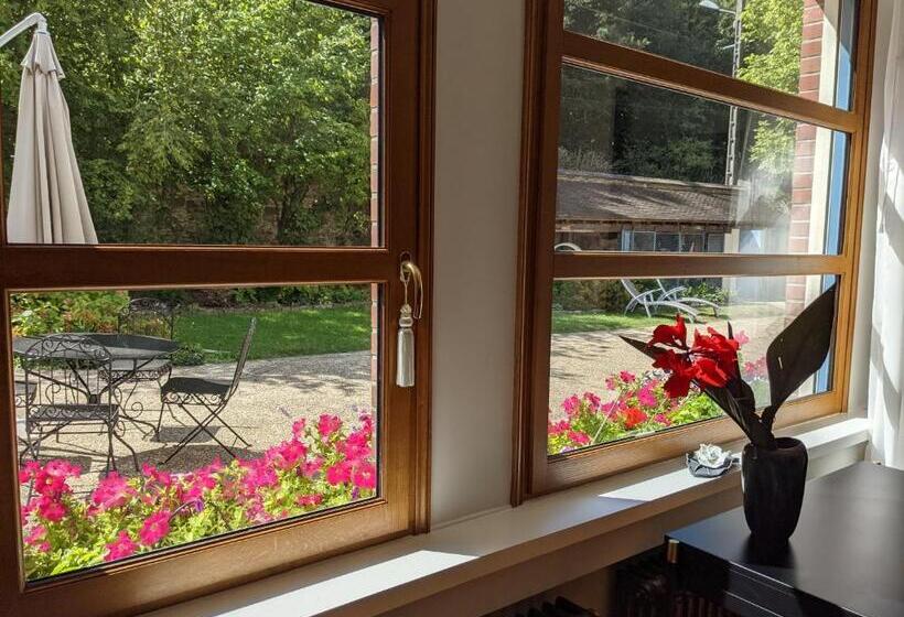 مبيت وإفطار La Closerie