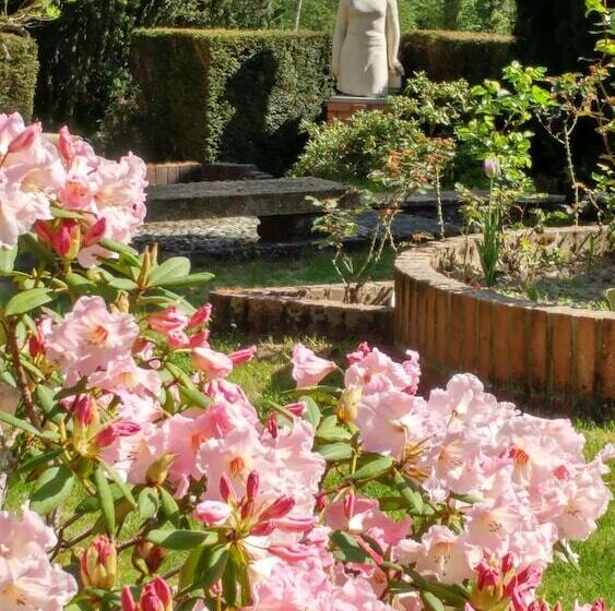 مبيت وإفطار La Closerie