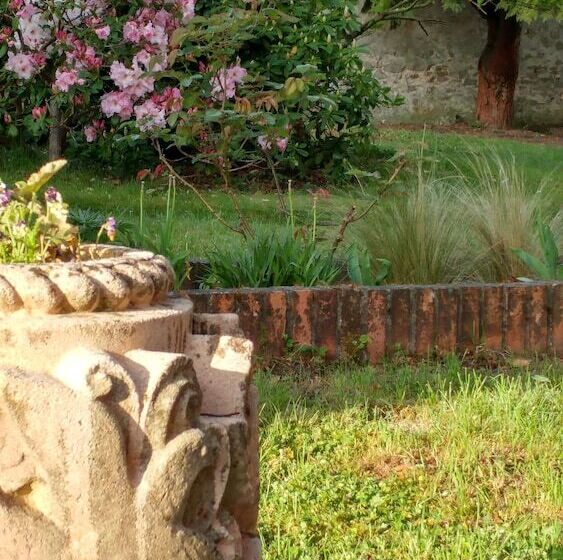 مبيت وإفطار La Closerie