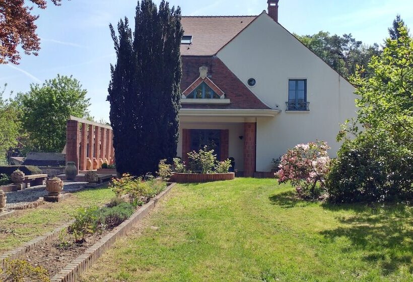 مبيت وإفطار La Closerie