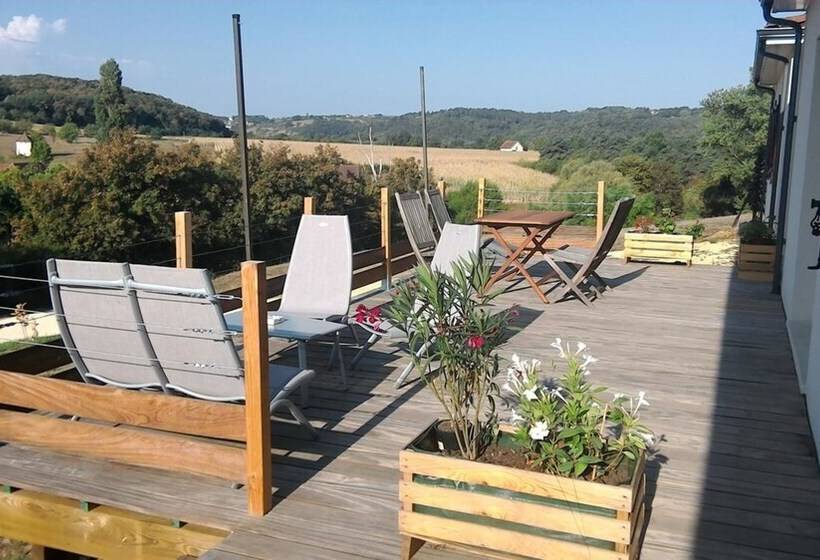 ベッドアンドブレックファースト Les Chambres De La Nouvelle Aliénor