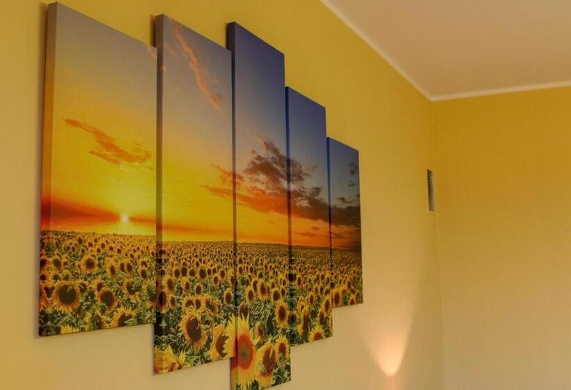 צימר Spighe Paglia E Girasole