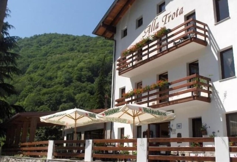酒店 Albergo Alla Trota
