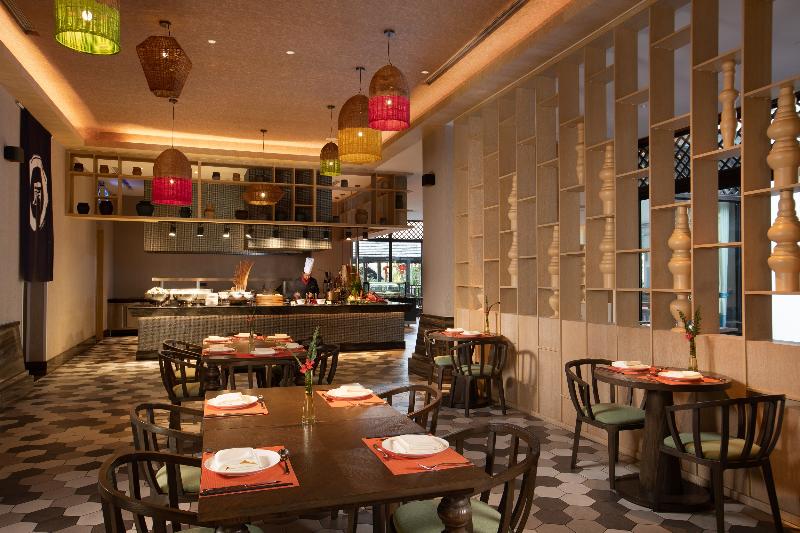 هتل Angsana Xishuangbanna